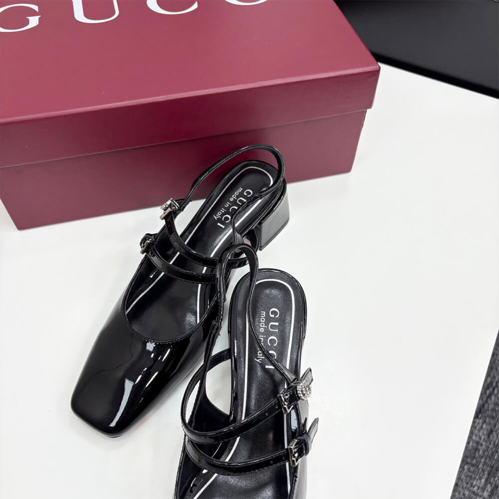 Gucci Women s pump with Double G