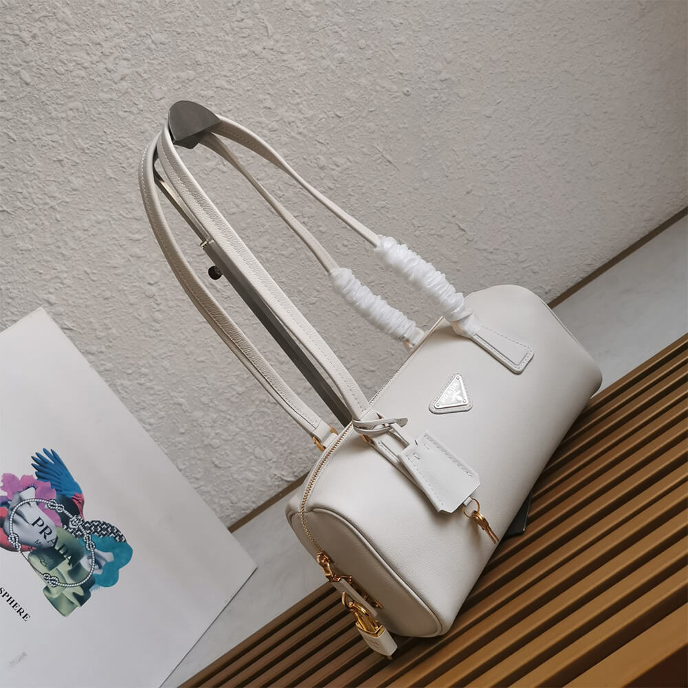 Prada Medium leather top-handle bag with padlock(high-end grade)