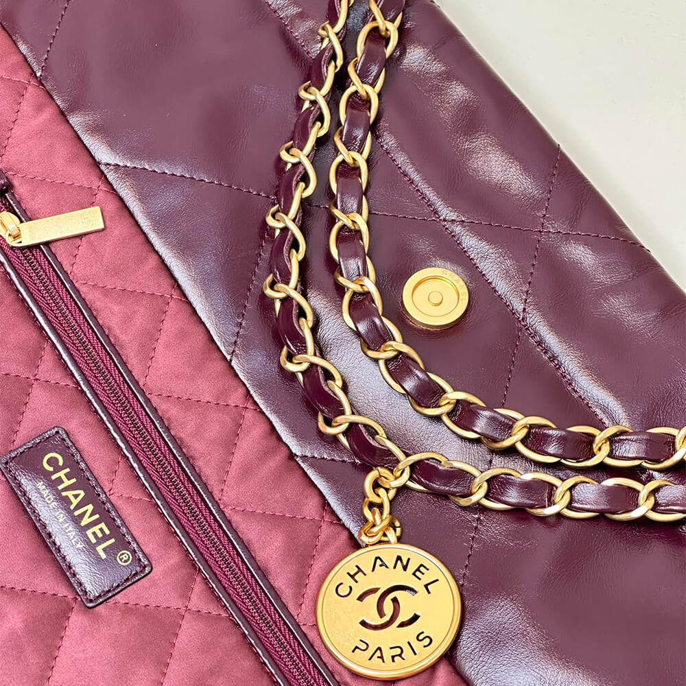 CHANEL 22 HANDBAG(high-end grade)