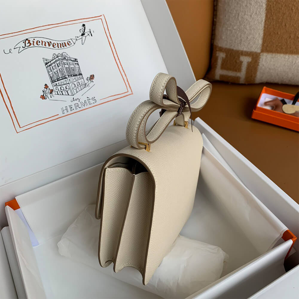 Hermes Constance 18