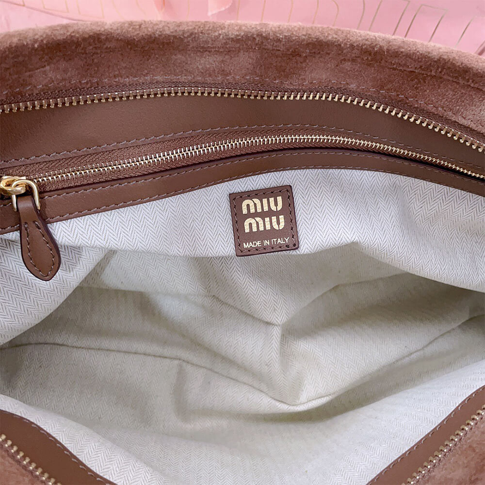 MIUMIU Medium Aventure suede bag(HIGH-END GRADE)