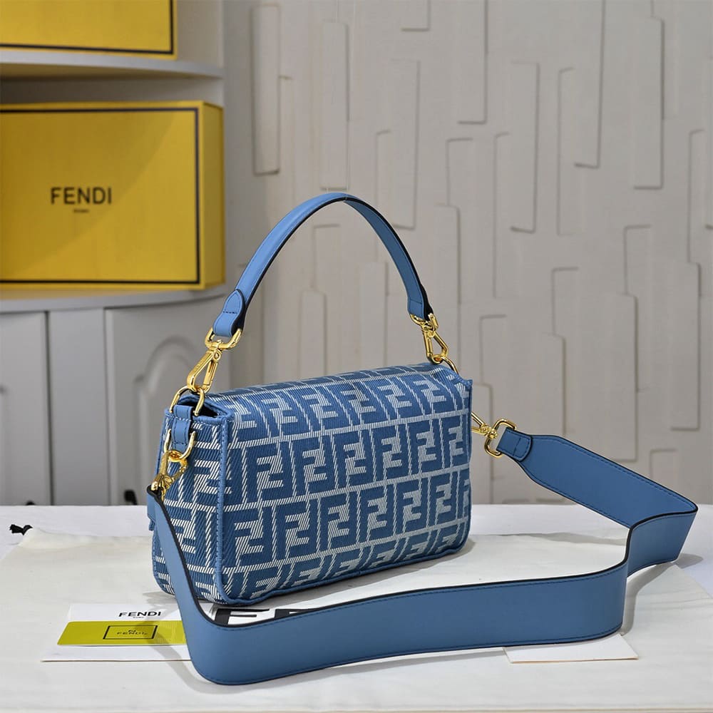 Fendi Baguette
