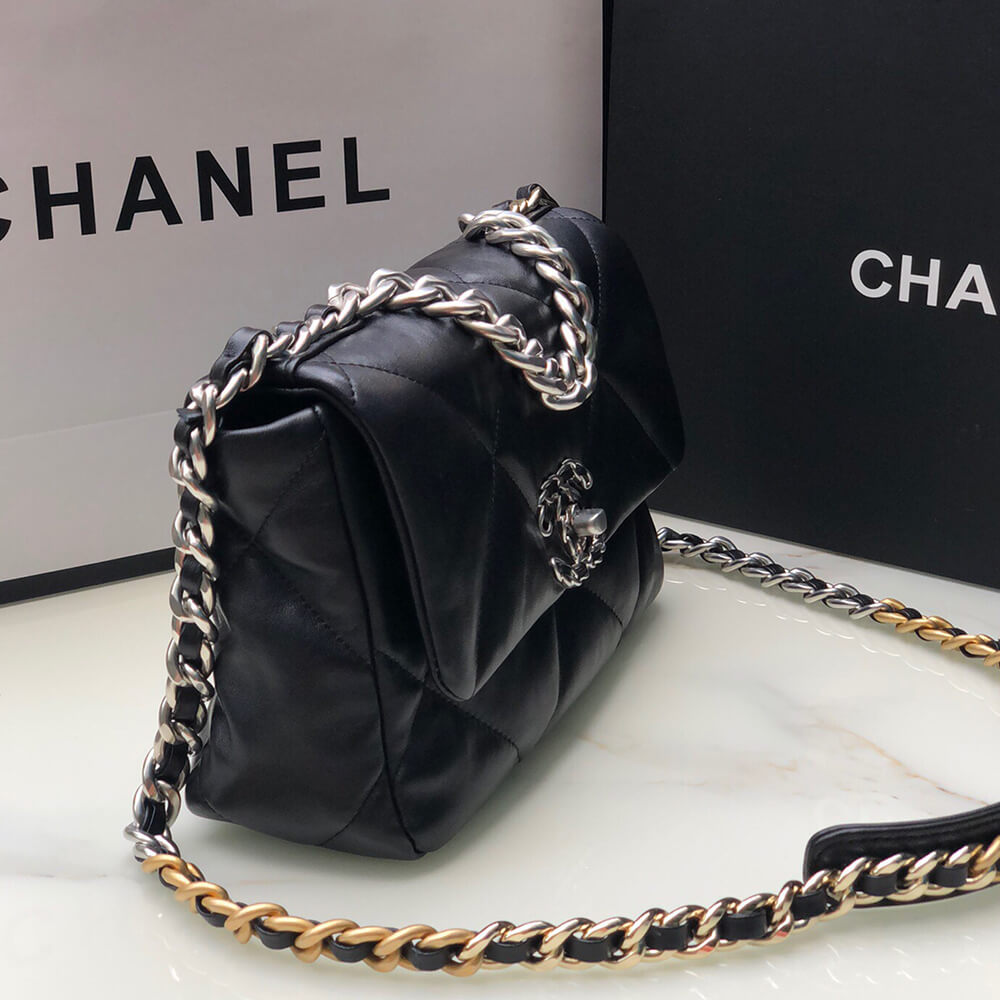 CHANEL 19 Handbag