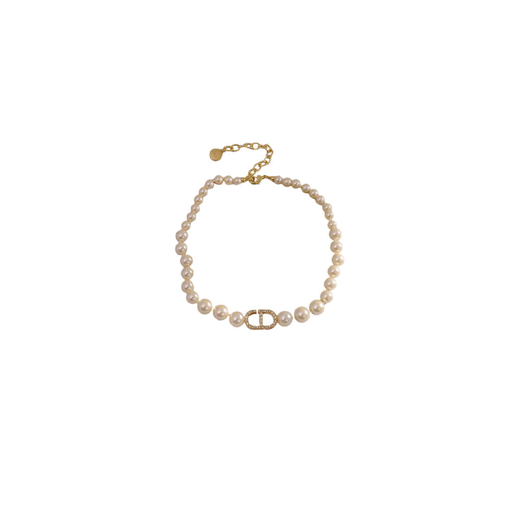 DIOR PEARL NECKLACE