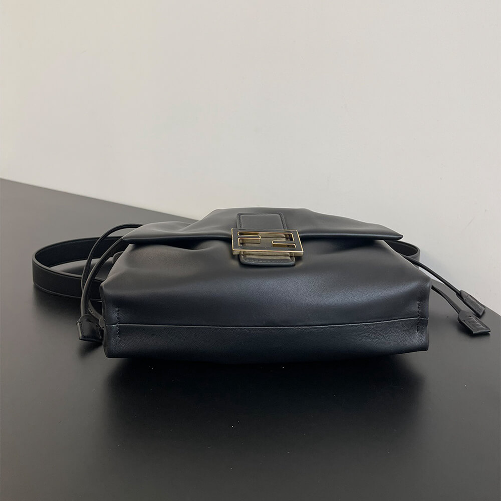 Fendi Mamma Baguette Medium(high-end grade)