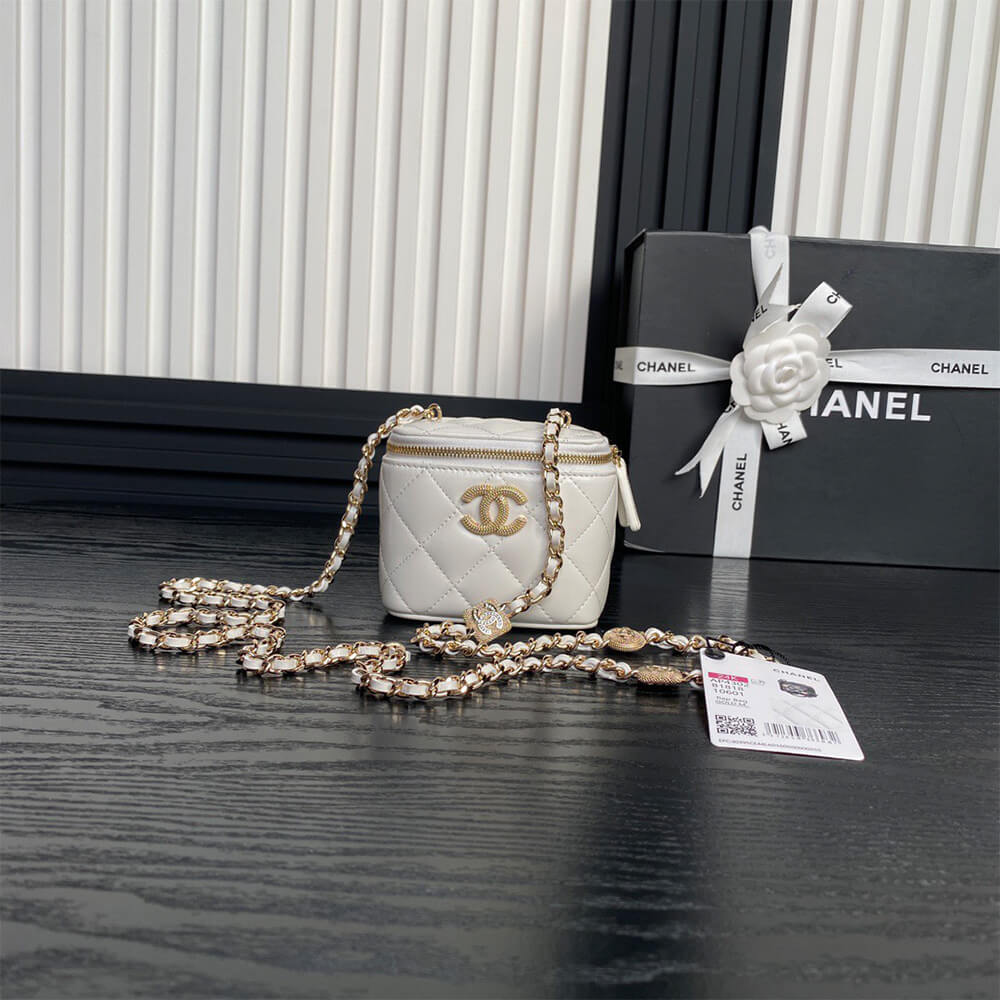CHANEL Small Vanity with Chain(HIGH-END GRADE)
